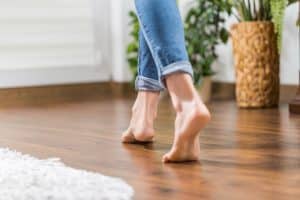 Woman walking on Parquet